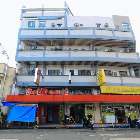 Reddoorz @ P Florentino Street Sampaloc Manila Kültér fotó